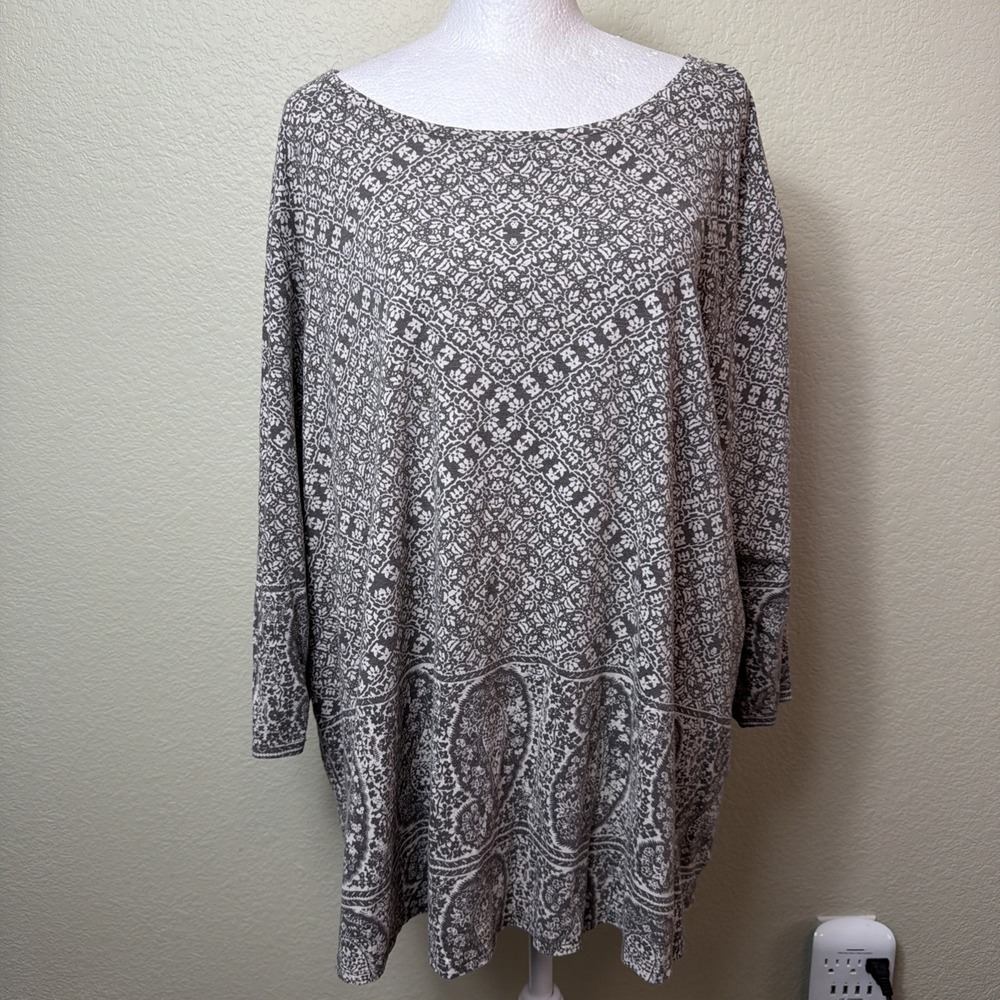 Lucky Brand 7Q63494 Top 3X Gray Paisley Border Tunic Knit Cotton Modal Tee